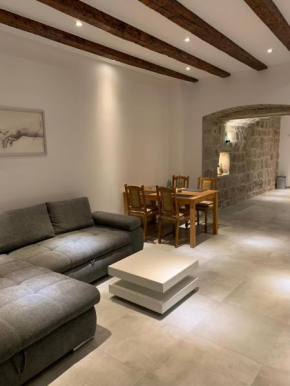 Apartment Ana, Kaštel Kambelovac